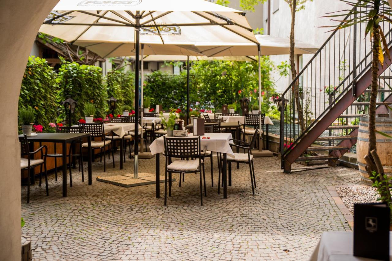 Roessl Bianco B&B&B Merano Exterior photo